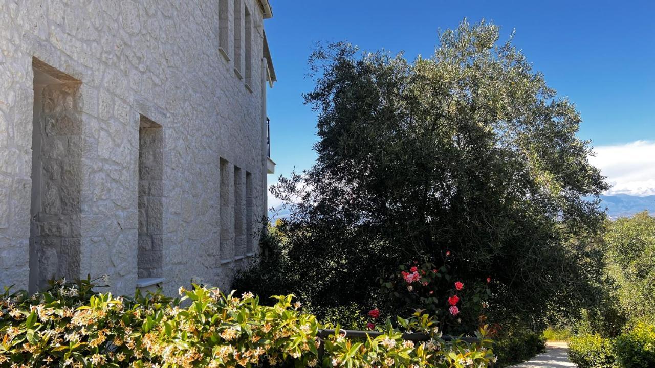 Villa Sania Kassiopi Luaran gambar