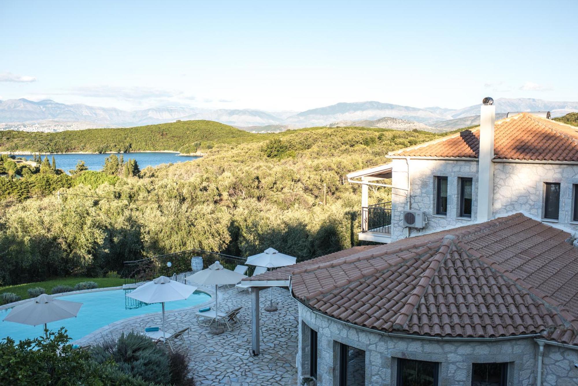 Villa Sania Kassiopi Luaran gambar